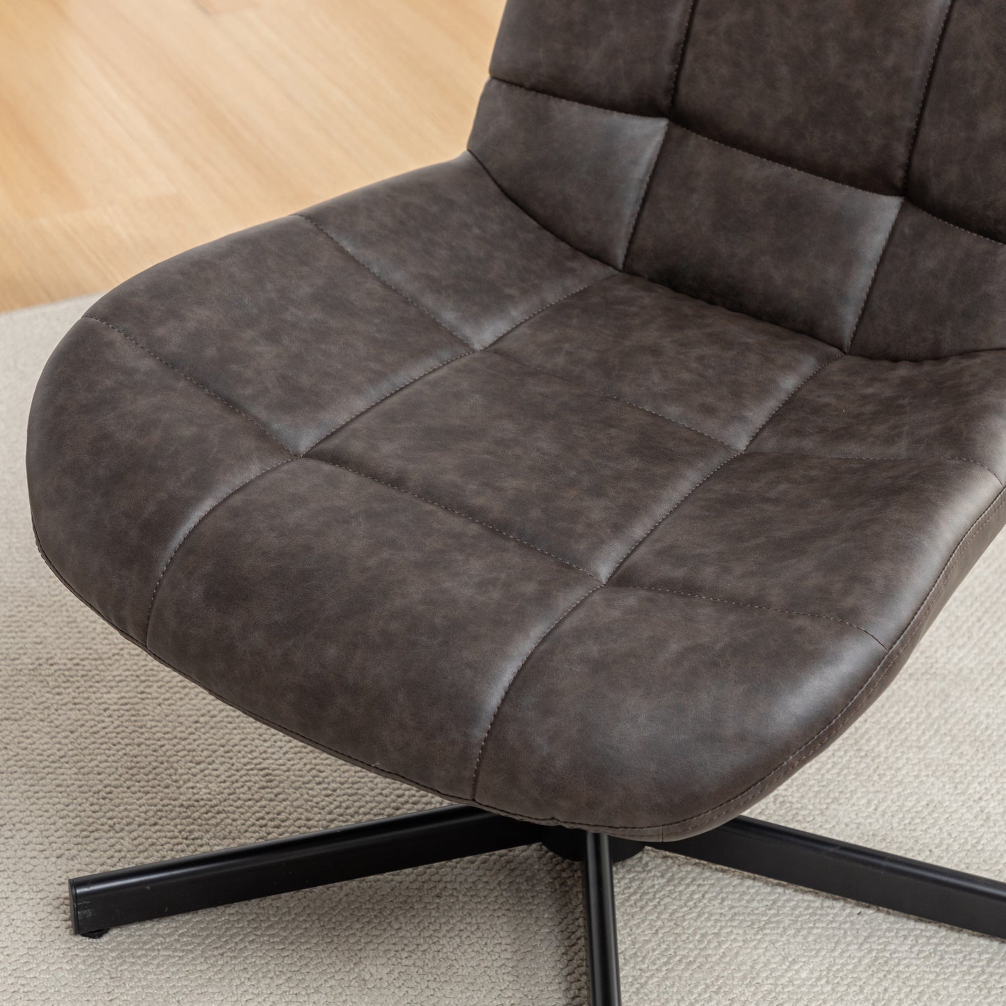 Roundhill Furniture Arlena Faux Leather Tufted Swivel Accent Chair