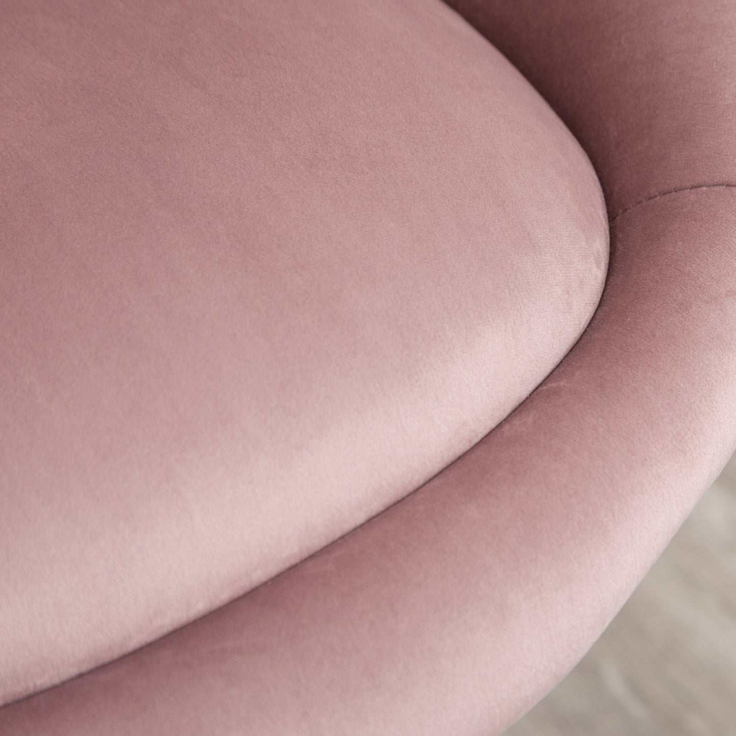 Roundhill Furniture Noas Velvet Upholstered Tufted Back Swivel Accent Chair