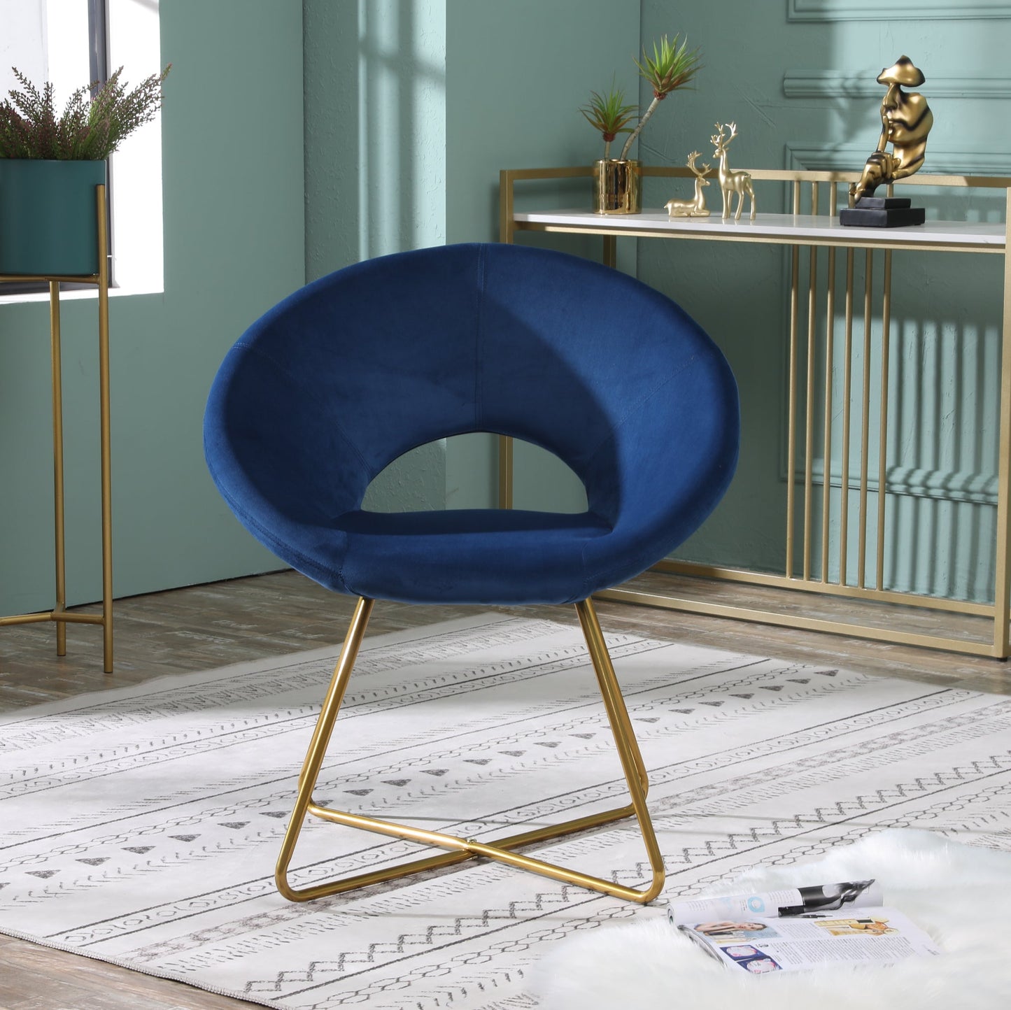 Roundhill Furniture Slatina Silky Velvet Upholstered Accent Chair