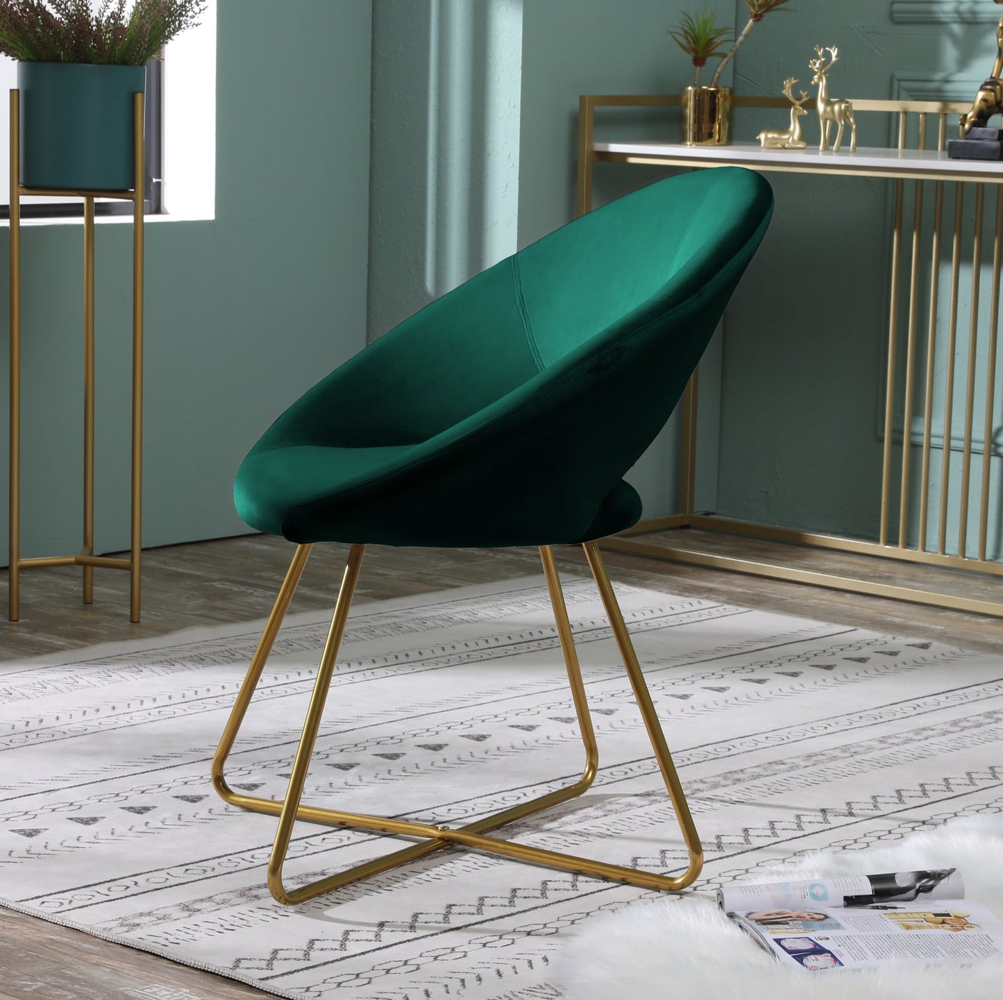 Roundhill Furniture Slatina Silky Velvet Upholstered Accent Chair