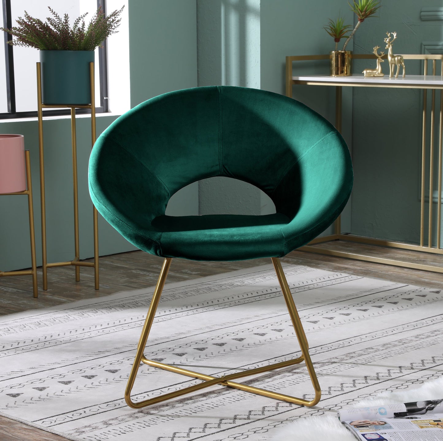 Roundhill Furniture Slatina Silky Velvet Upholstered Accent Chair