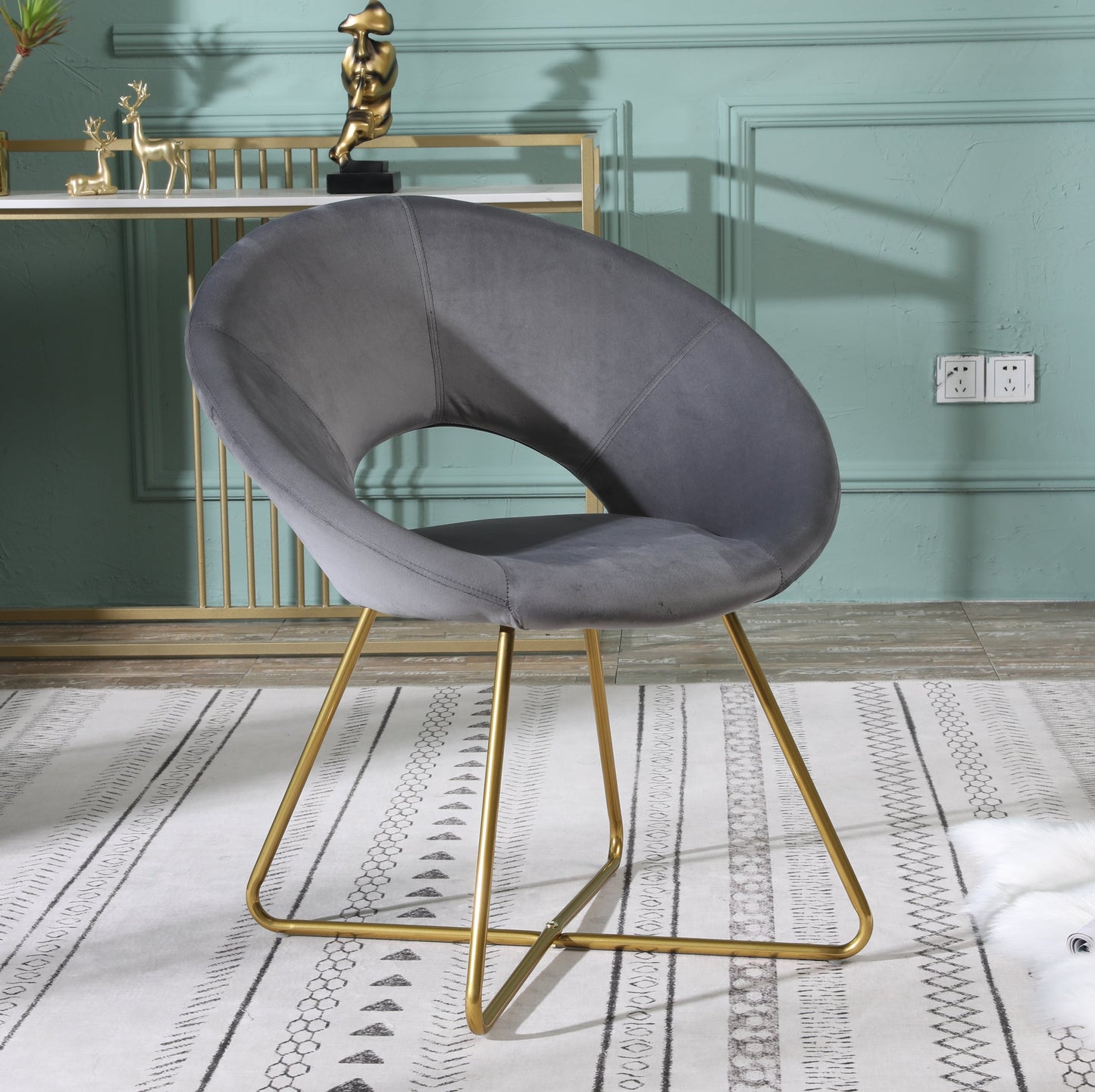 Roundhill Furniture Slatina Silky Velvet Upholstered Accent Chair