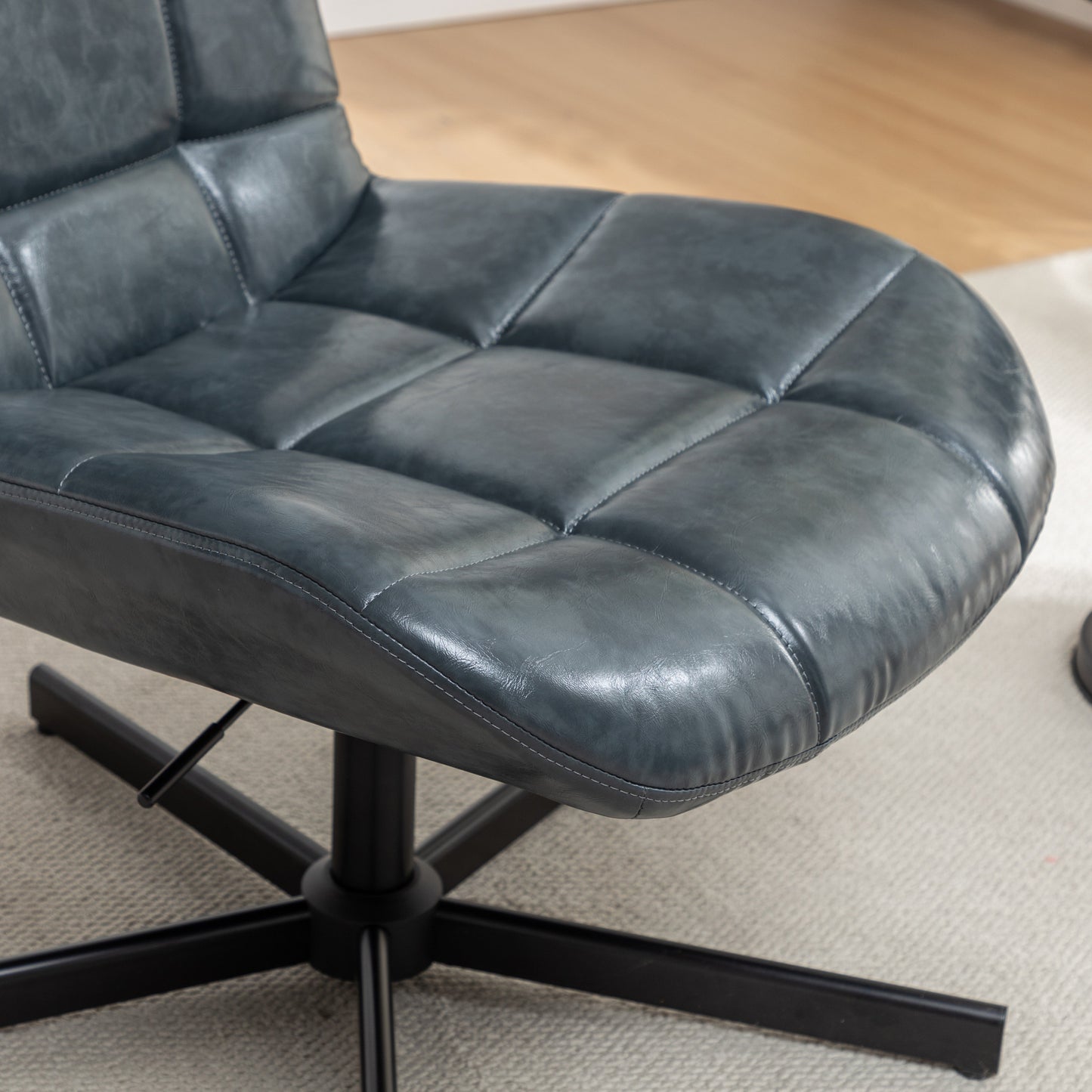Roundhill Furniture Arlena Faux Leather Tufted Swivel Accent Chair