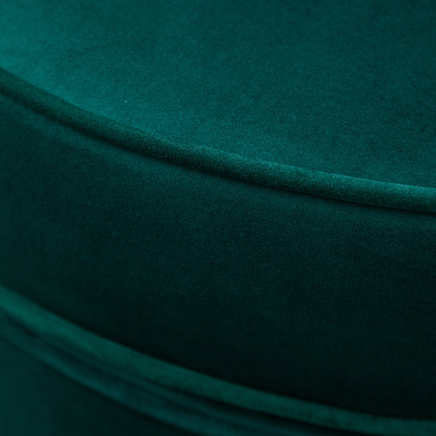 Roundhill Furniture Wania Contemporary Velvet Swivel Chair