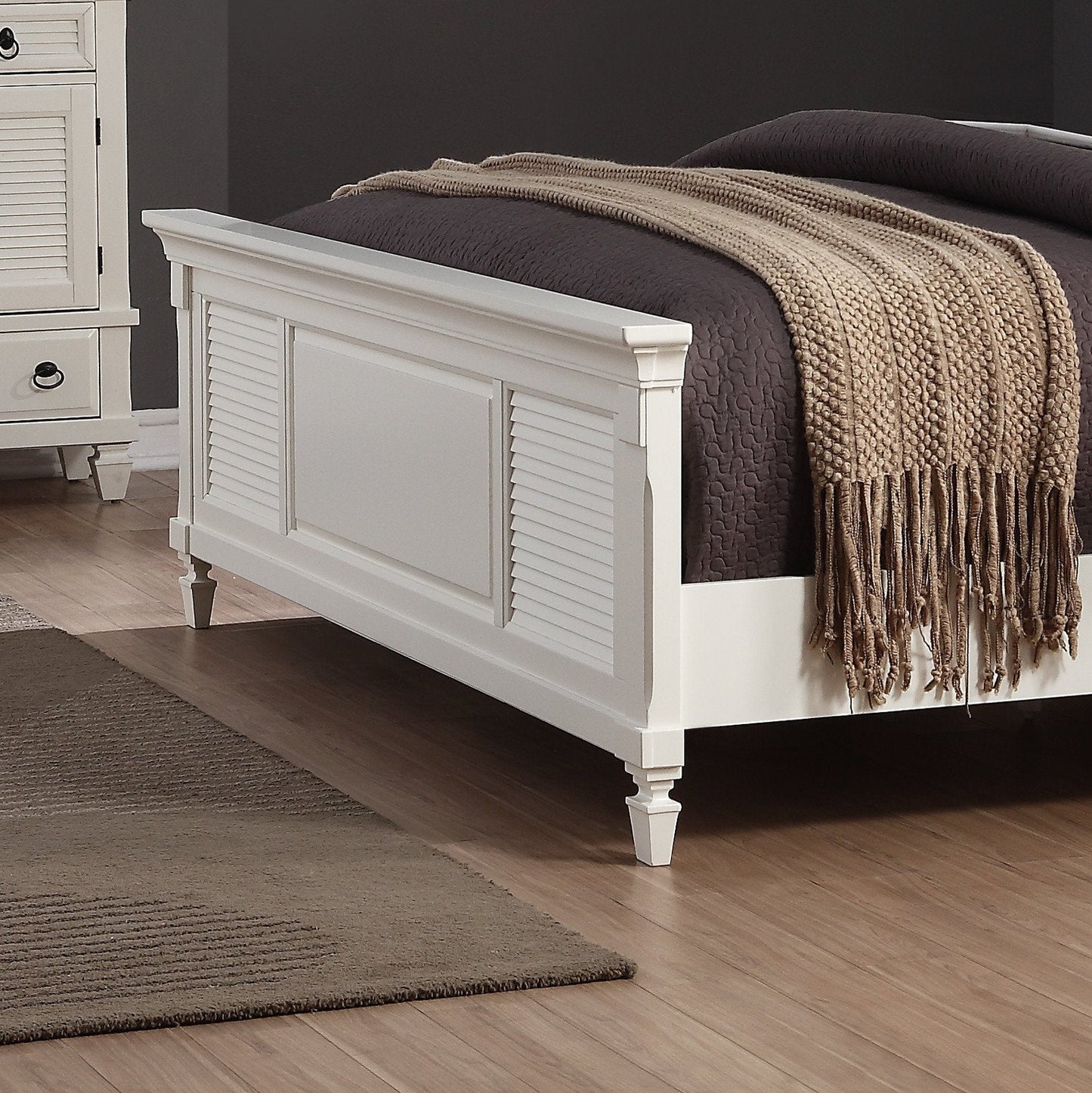 Regitina Contemporary White Wood Panel Bed