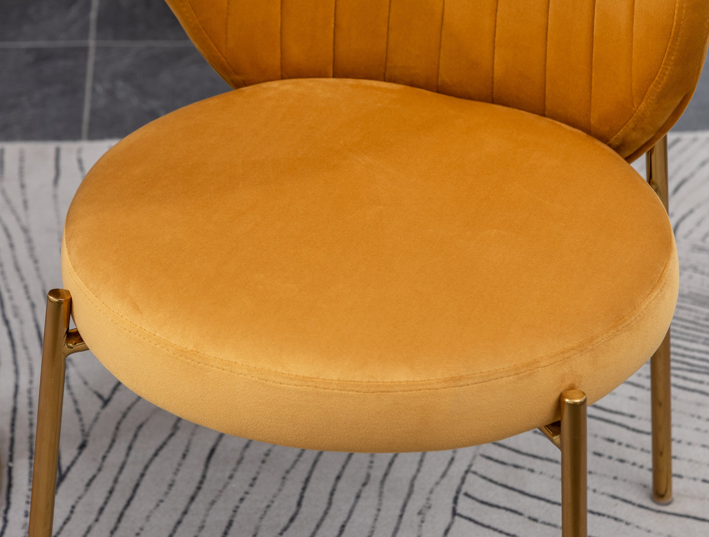 Roundhill Furniture Amoa Contemporary Velvet Upholstery Dining Chairs, Set of 2