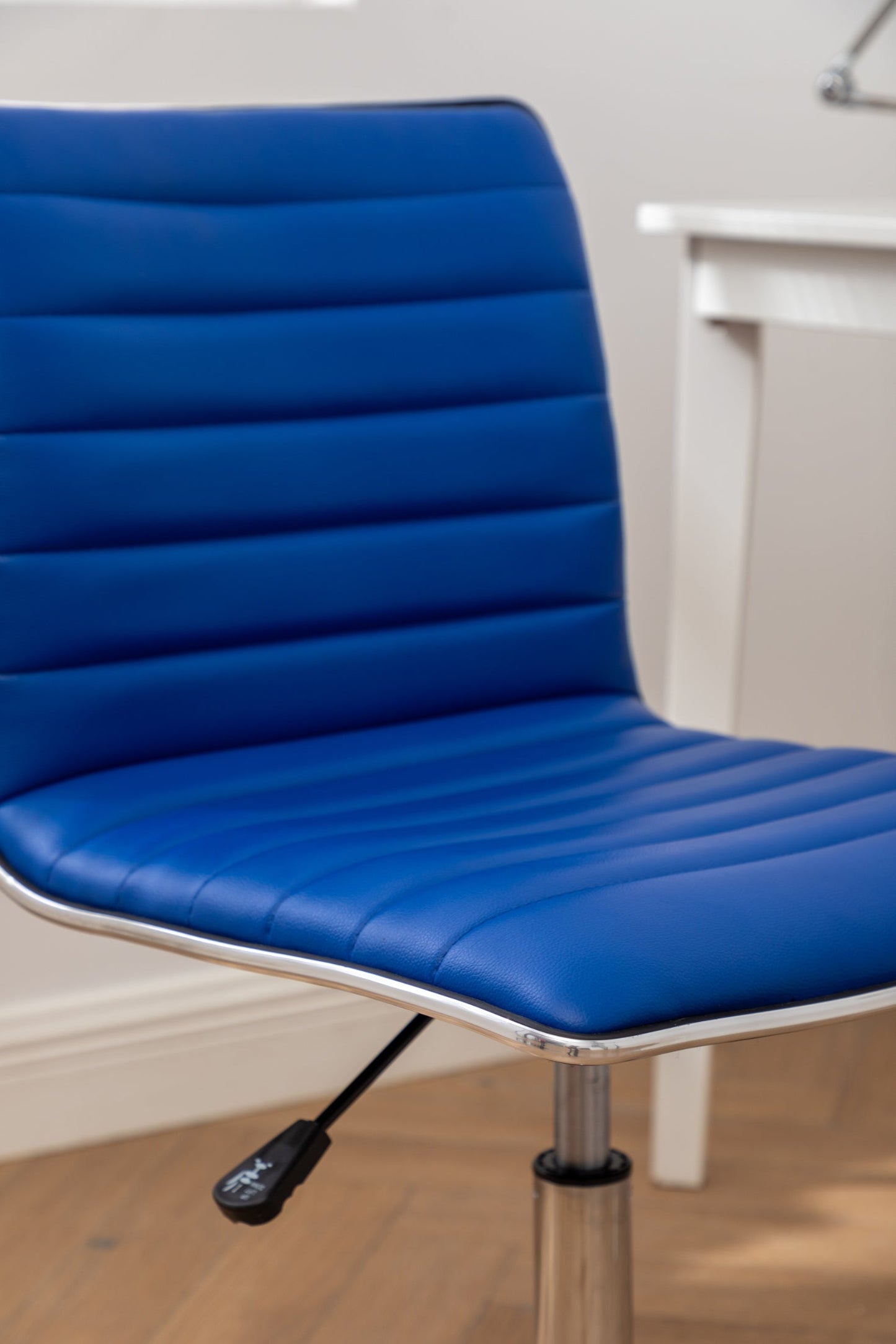Fremo Chromel Adjustable Air Lift Office Chair, Blue