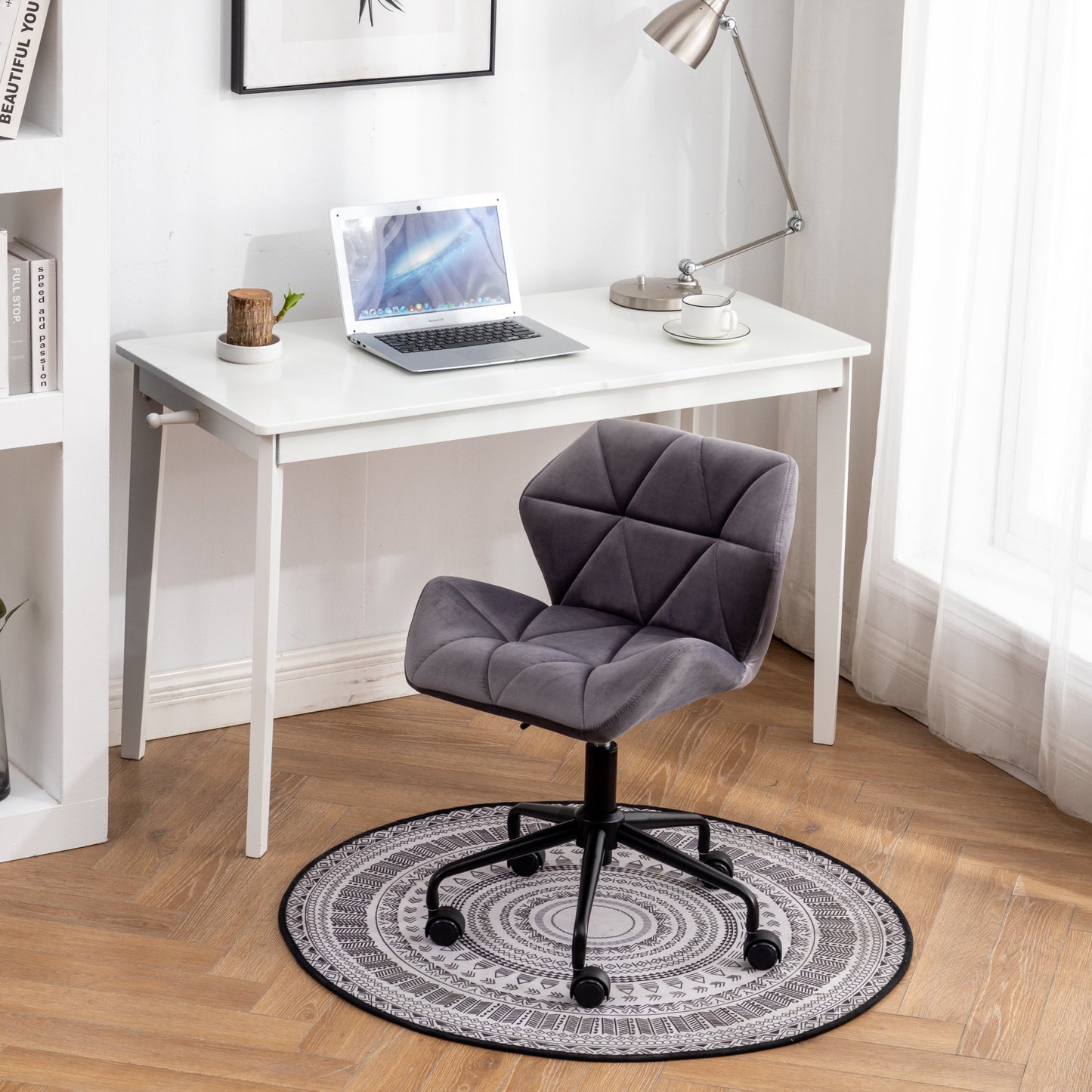 Roundhill Furniture Eldon Diamond Tufted Adjustable Swivel Office Chair