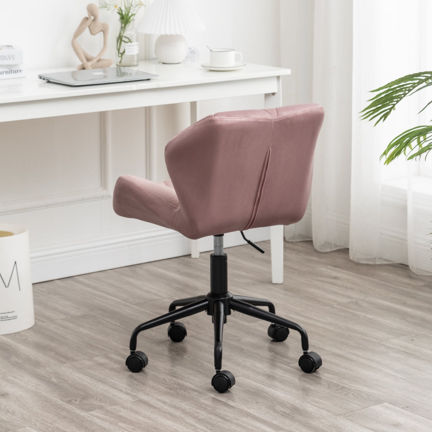 Roundhill Furniture Eldon Diamond Tufted Adjustable Swivel Office Chair