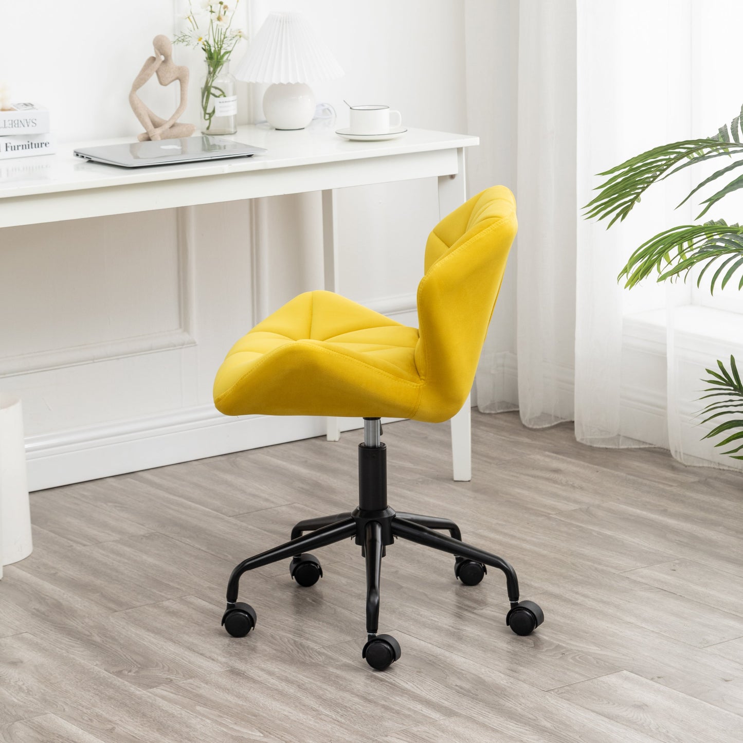 Roundhill Furniture Eldon Diamond Tufted Adjustable Swivel Office Chair