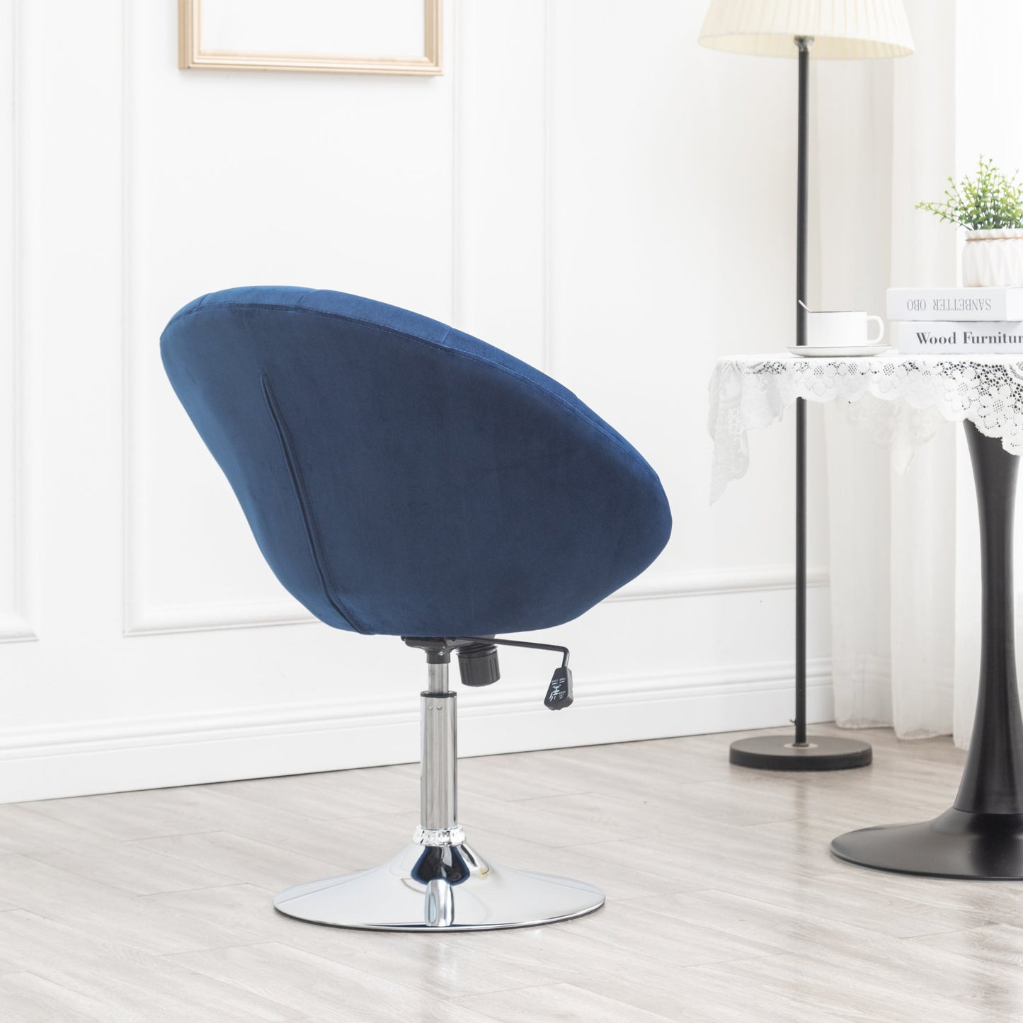 Roundhill Furniture Noas Velvet Upholstered Tufted Back Swivel Accent Chair
